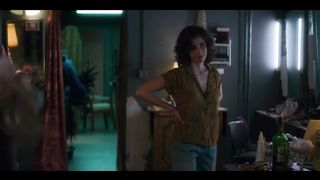 Alison Brie Nude in Netlix's GLOW - Season 3 Ep 3