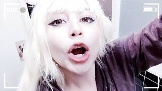 ????‍????️ Toothbrushing w a lot of foam ???? + ahegao ????