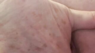 Hot Gilf Fingering Herself to Orgasm