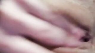 Unprofessional shooting. The girl takes a selfie while being fucked in the ass