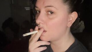 Bed time smoke sesh- full vid going on OF