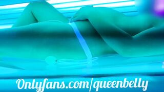 She did pregnant belly by ballon in solarium/belly inflation/ air bulge/air belly stuffing/PART:TWO