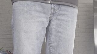 Jeans wetting