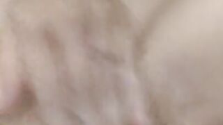 SQUIRTING QUEEN !!!! LICK IT ALL UP